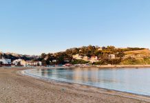 strand en baai tabarka