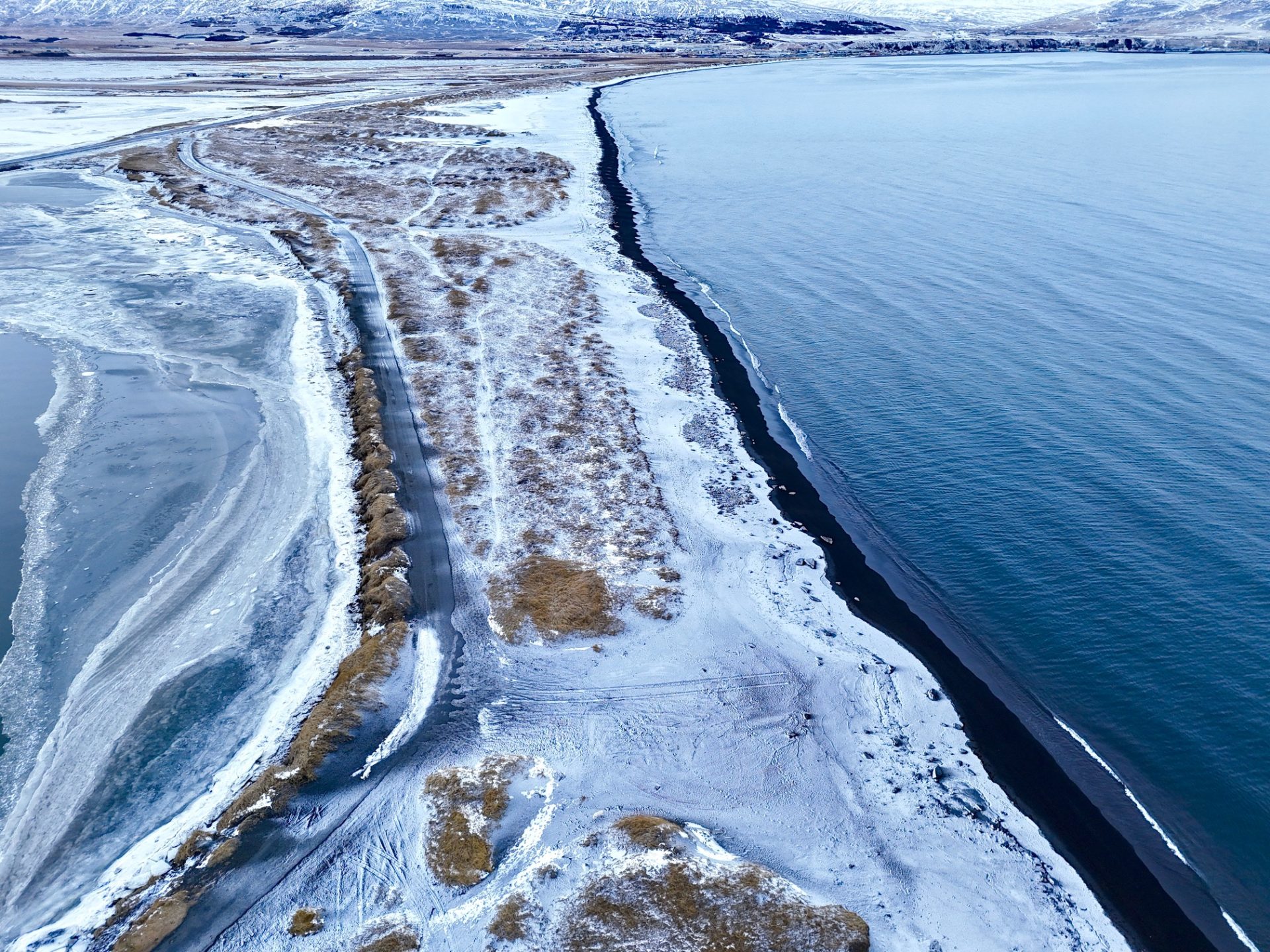 black beach Sauðárkrókur vanuit de lucht